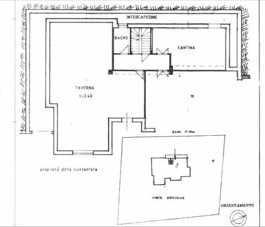 525
